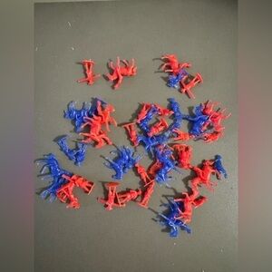 Vintage Revolutionary Colonial War Toy Soldiers; Military Figure Soldier 1”